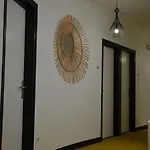 La Casa , Hotel