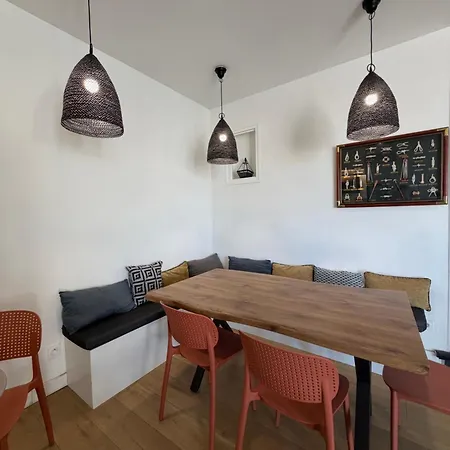 La Casa , Hotel 3*