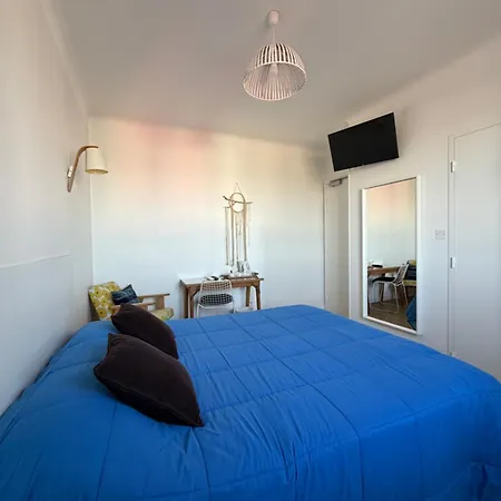 Hotel La Casa , 3*