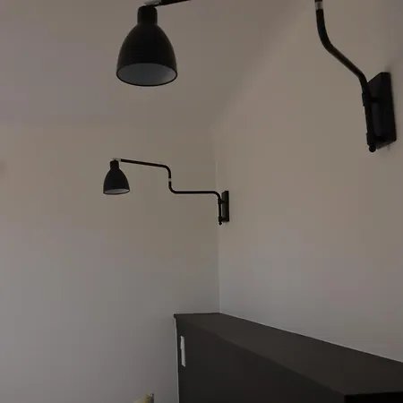 La Casa , Hotel