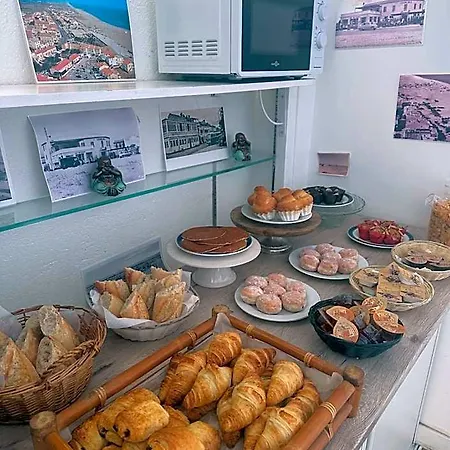 La Casa , 3*