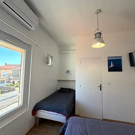 La Casa , 3*