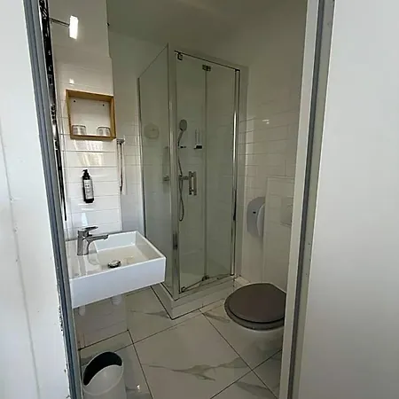 Hotel La Casa , 3*