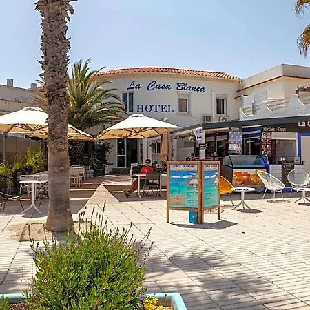 Hotel La Casa , 3*